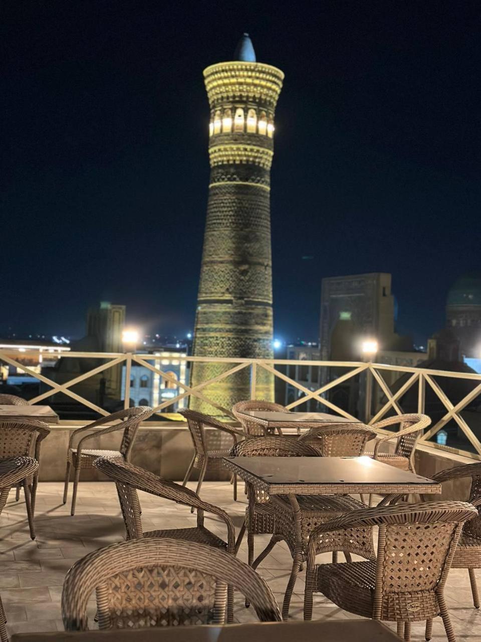Poyi Kalon Teracce Hotel حلال Bukhara Exterior foto