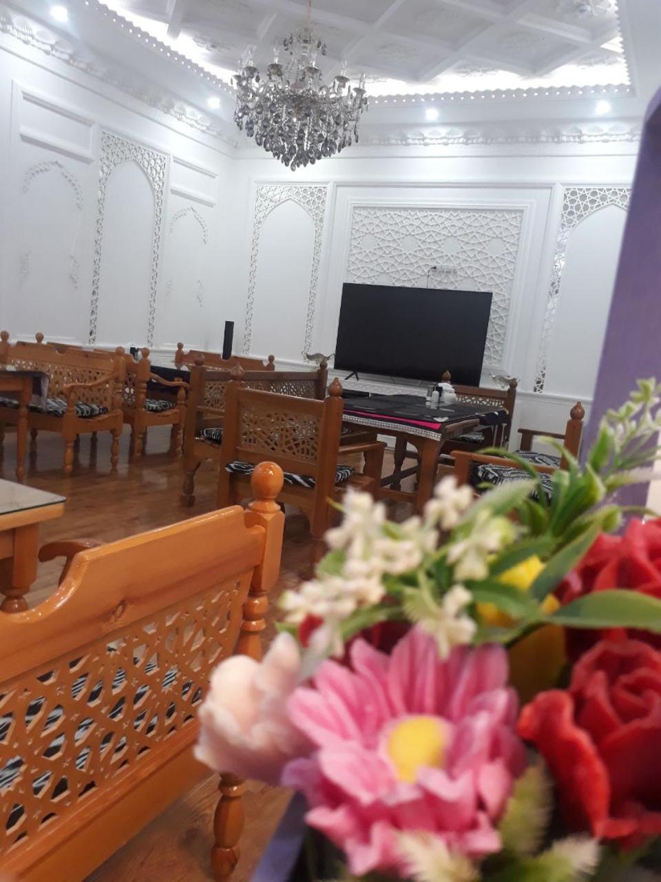 Poyi Kalon Teracce Hotel حلال Bukhara Exterior foto