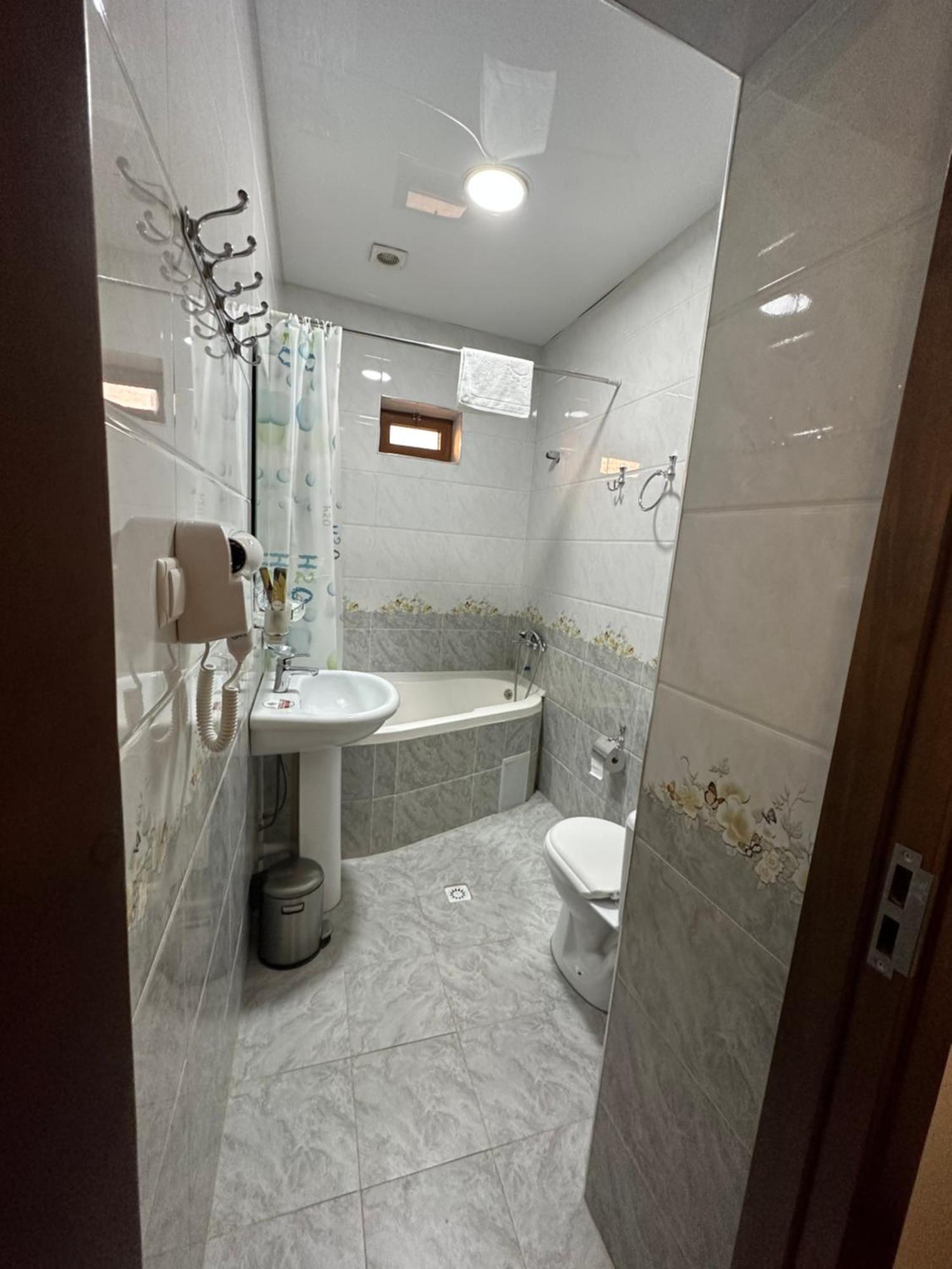 Poyi Kalon Teracce Hotel حلال Bukhara Exterior foto
