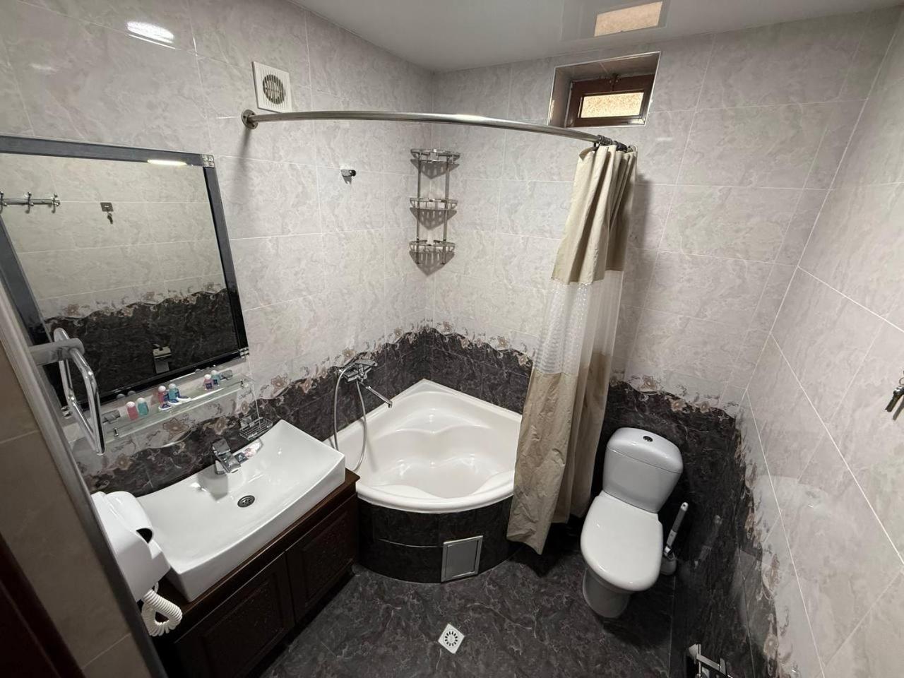 Poyi Kalon Teracce Hotel حلال Bukhara Exterior foto