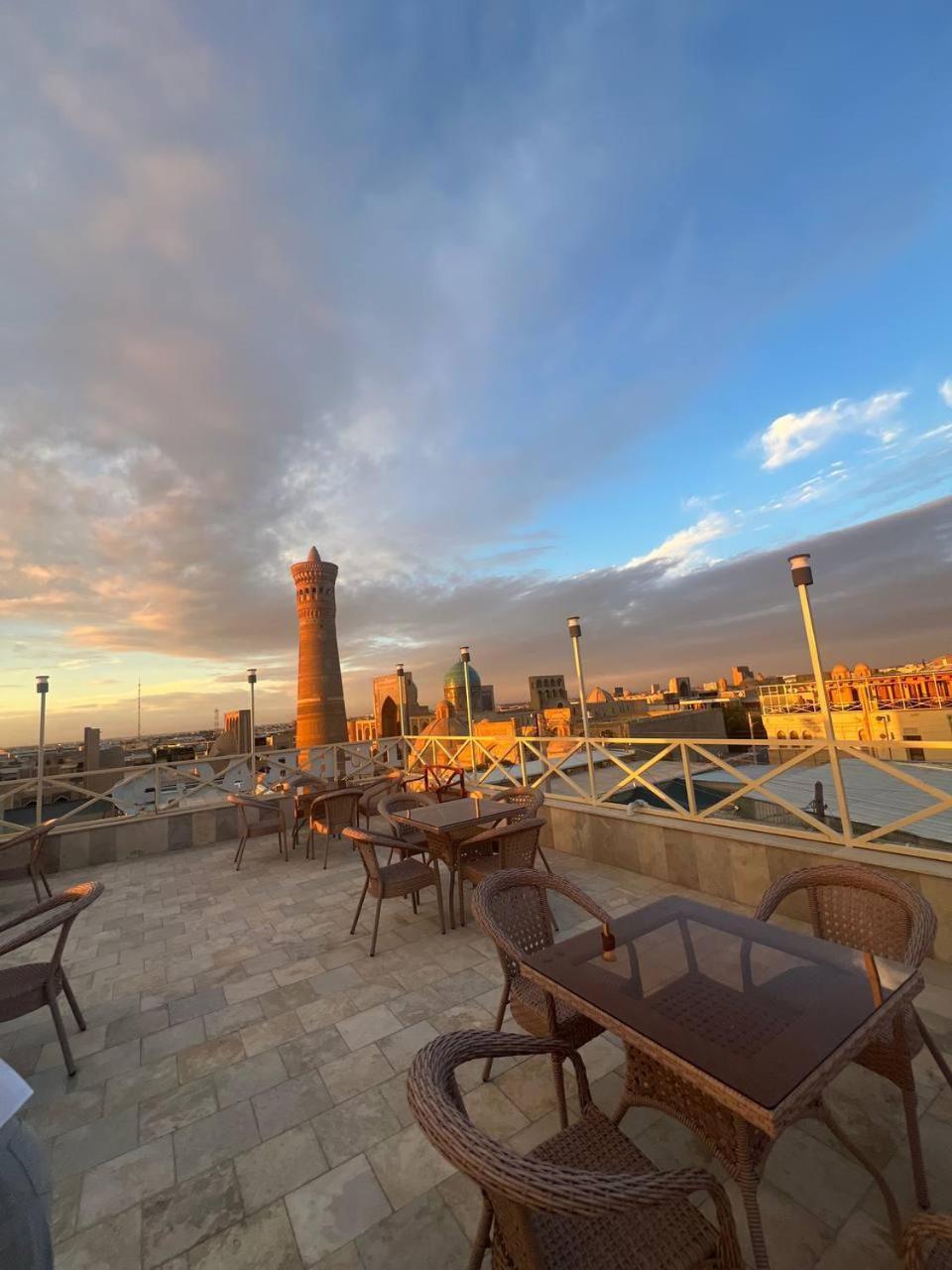 Poyi Kalon Teracce Hotel حلال Bukhara Exterior foto